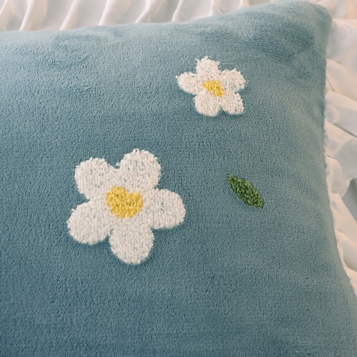 91家纺网 家纺一手货源 找家纺 2021 梦之岛 新款牛奶绒毛巾绣四件套 小雏菊-蓝