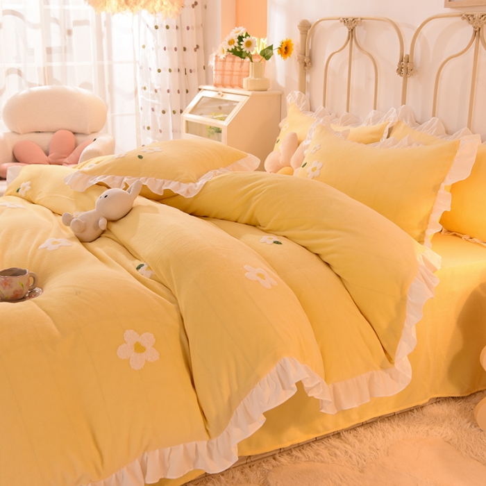 91家纺网 家纺一手货源 找家纺 2021 梦之岛 新款牛奶绒毛巾绣四件套 小雏菊-黄