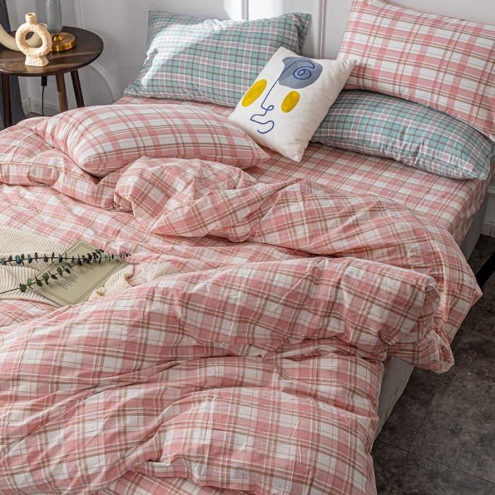 91家纺网 家纺一手货源 找家纺 优宜家2023新款无印纯棉色织水洗棉四件套 草莓格