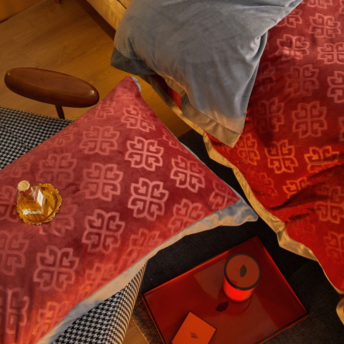 91家纺网 家纺一手货源 找家纺 （总）爱缦2021新款格调系列棚拍230克婴儿绒四件套