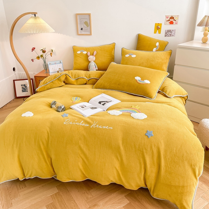 91家纺网 家纺一手货源 找家纺 绒兔兔 2021秋冬牛奶绒毛巾绣韩版床裙床单四件套 七彩云-姜黄