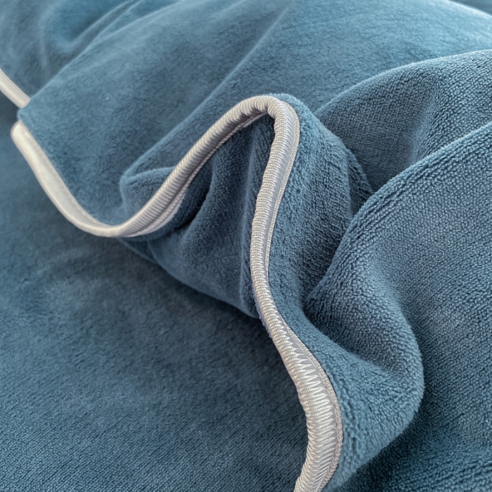 91家纺网 家纺一手货源 找家纺 绒兔兔 2021秋冬牛奶绒毛巾绣韩版床裙床单四件套 晚安-宝蓝