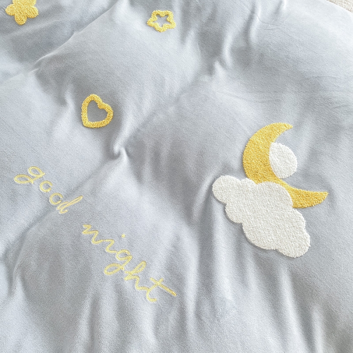 91家纺网 家纺一手货源 找家纺 绒兔兔 2021秋冬牛奶绒毛巾绣韩版床裙床单四件套 晚安-浅蓝