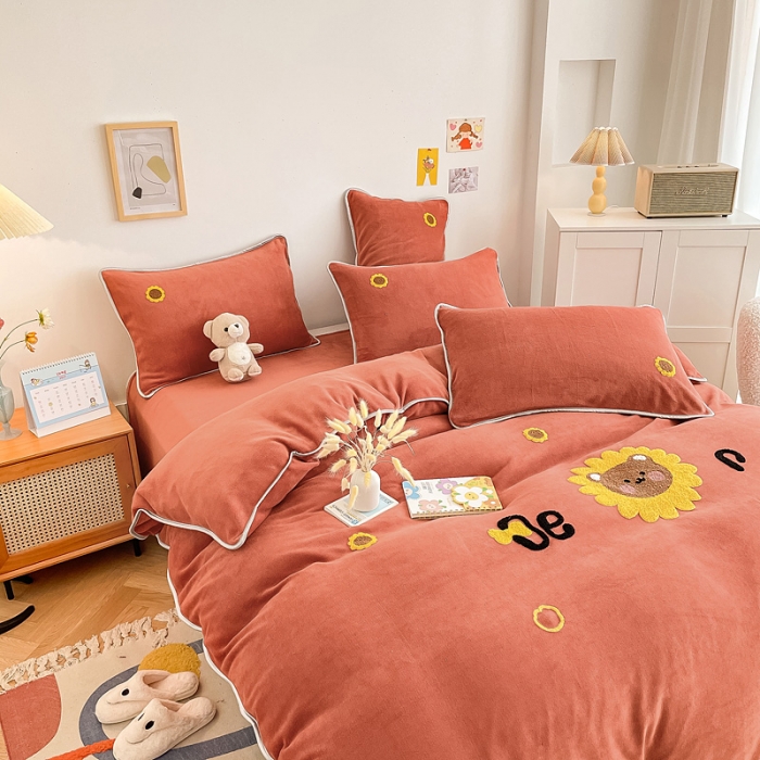 91家纺网 家纺一手货源 找家纺 绒兔兔 2021秋冬牛奶绒毛巾绣韩版床裙床单四件套 向日葵-红橘