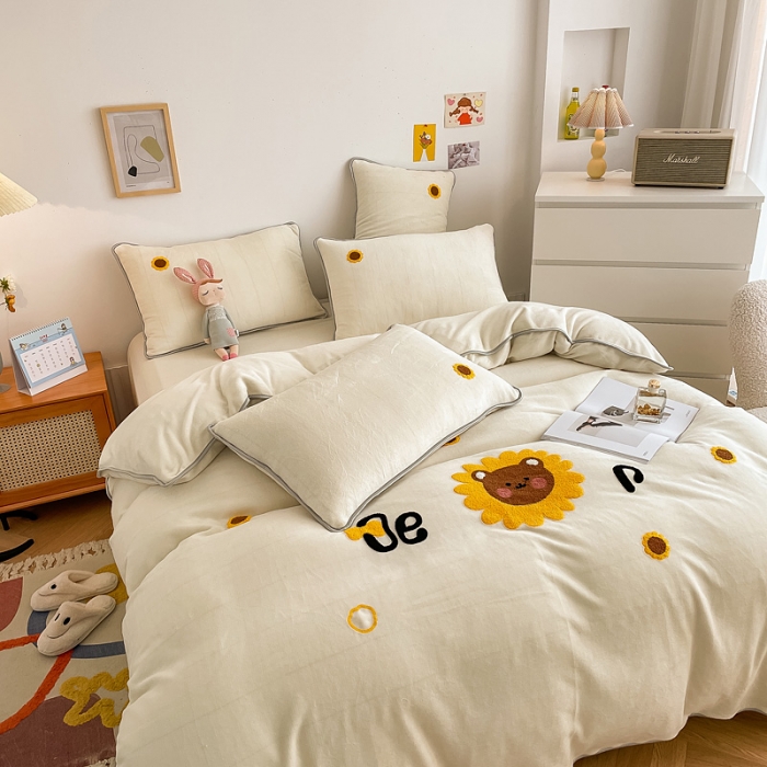 91家纺网 家纺一手货源 找家纺 绒兔兔 2021秋冬牛奶绒毛巾绣韩版床裙床单四件套 向日葵-米色