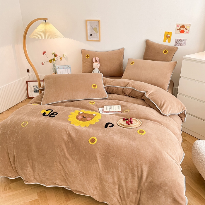 91家纺网 家纺一手货源 找家纺 绒兔兔 2021秋冬牛奶绒毛巾绣韩版床裙床单四件套 向日葵-浅咖