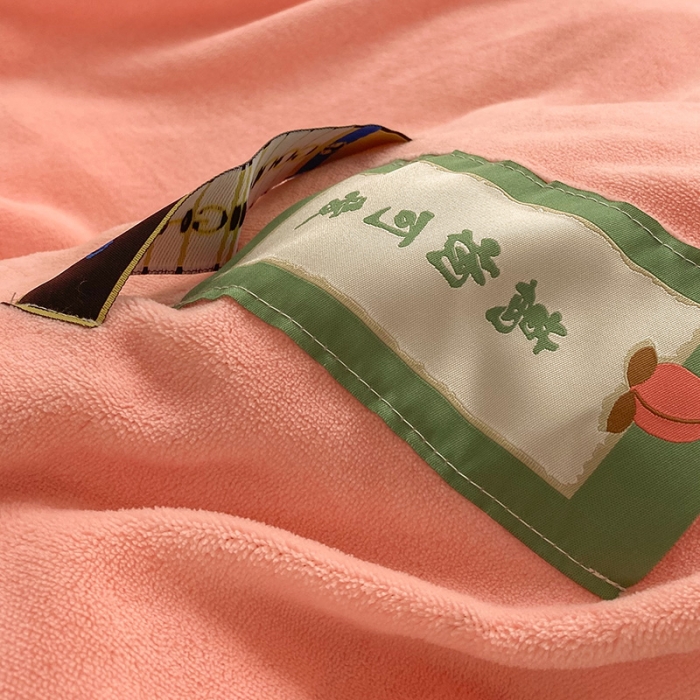 91家纺网 家纺一手货源 找家纺 金爱家2021新款牛奶绒230g糖果色单被套 糖果色-樱花粉