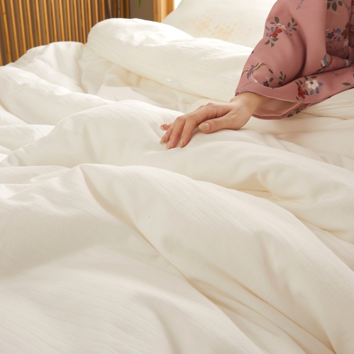 91家纺网 家纺一手货源 找家纺 （总）安莱生活 2021新款日本云朵棉A类纯棉抗菌纤维被