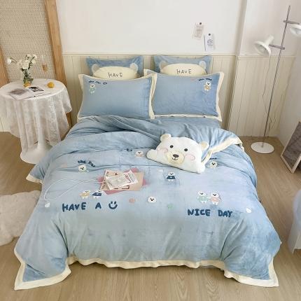 FORTWO2021新款230克全消光牛奶绒绣花四件套呆呆熊