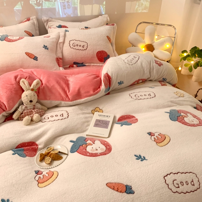 91家纺网 家纺一手货源 找家纺 （总）慕尚 2022新款5D雪花绒单品被套