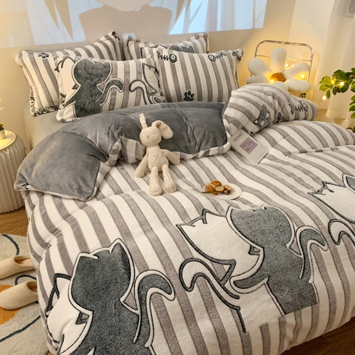 91家纺网 家纺一手货源 找家纺 慕尚 2022新款5D雪花绒四件套 情侣猫咪