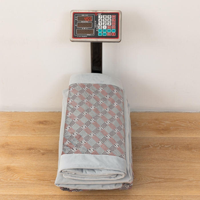 91家纺网 家纺一手货源 找家纺 米奈 2021新款高克重婴儿绒印花四件套 贝达-灰