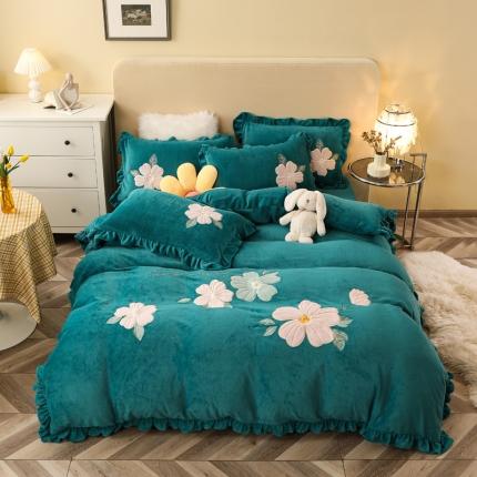 91家纺网 家纺一手货源 找家纺 昊川家纺 2021新款牛奶绒绣花四件套 花开朵朵-孔雀绿