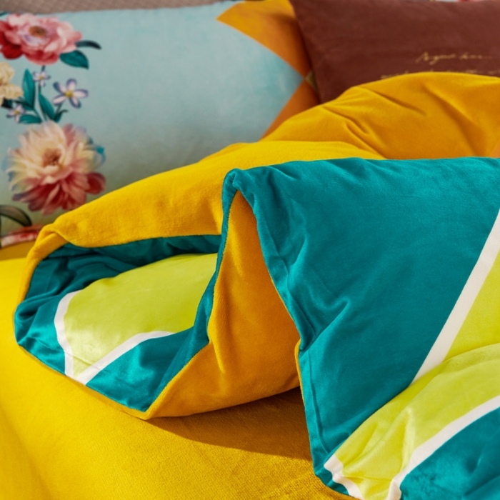 91家纺网 家纺一手货源 找家纺 ds生活馆2021新款奢系列数码印花水晶绒牛奶绒四件套 花涧里