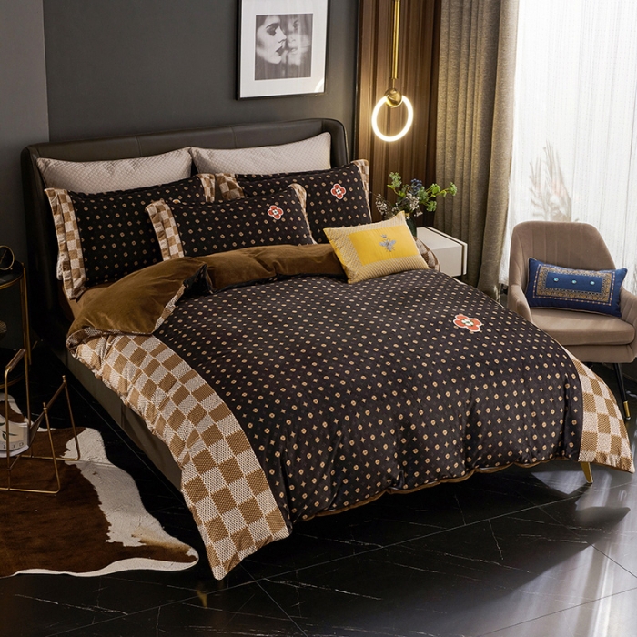 91家纺网 家纺一手货源 找家纺 ds生活馆2021新款奢系列数码印花水晶绒牛奶绒四件套 经典古琦