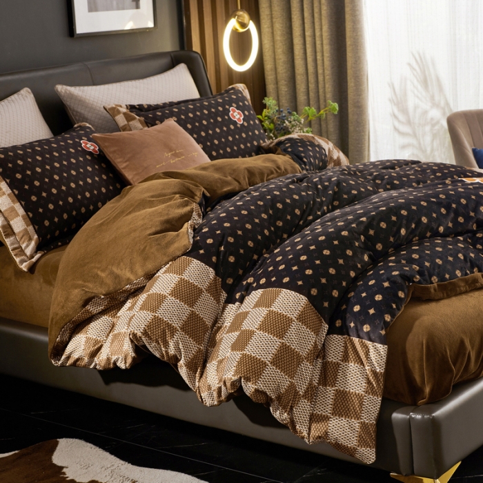 91家纺网 家纺一手货源 找家纺 ds生活馆2021新款奢系列数码印花水晶绒牛奶绒四件套 经典古琦