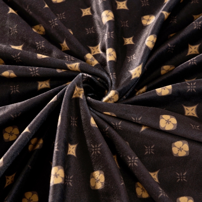 91家纺网 家纺一手货源 找家纺 ds生活馆2021新款奢系列数码印花水晶绒牛奶绒四件套 经典古琦