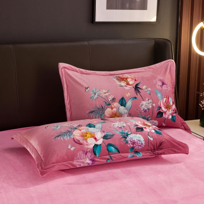 91家纺网 家纺一手货源 找家纺 ds生活馆2021新款奢系列数码印花水晶绒牛奶绒四件套 馨雨繁夏