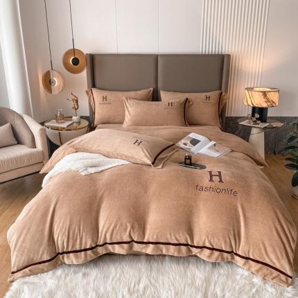 91家纺网 家纺一手货源 找家纺 （总）米彩家纺2023新款加厚牛奶绒刺绣H款四件套