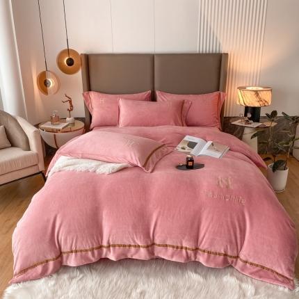 91家纺网 家纺一手货源 找家纺 （总）米彩家纺2023新款加厚牛奶绒刺绣H款四件套