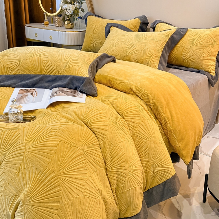 91家纺网 家纺一手货源 找家纺 （总）吾秀  银杏雕花四件套 牛奶绒四件套法莱绒四件套