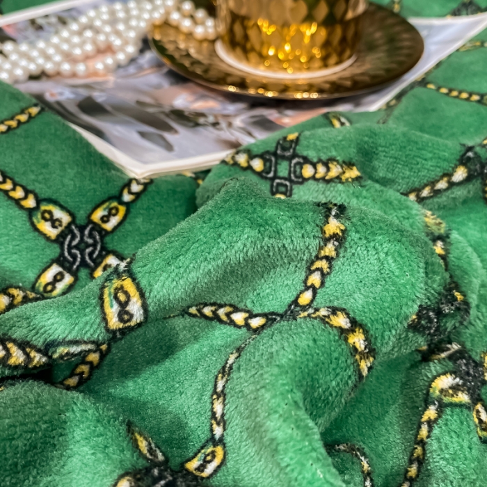 91家纺网 家纺一手货源 找家纺 米莱家纺 2021新款轻奢风加厚保暖牛奶绒四件套 巴伦 绿