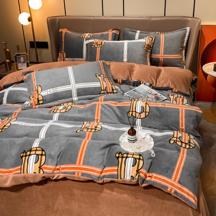 91家纺网 家纺一手货源 找家纺 米莱家纺 2021新款轻奢风加厚保暖牛奶绒四件套 保伦骑士