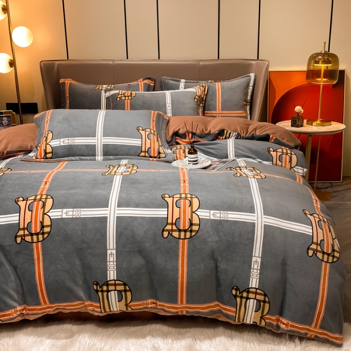 91家纺网 家纺一手货源 找家纺 米莱家纺 2021新款轻奢风加厚保暖牛奶绒四件套 保伦骑士