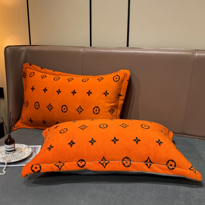 91家纺网 家纺一手货源 找家纺 米莱家纺 2021新款轻奢风加厚保暖牛奶绒四件套 简约星  桔