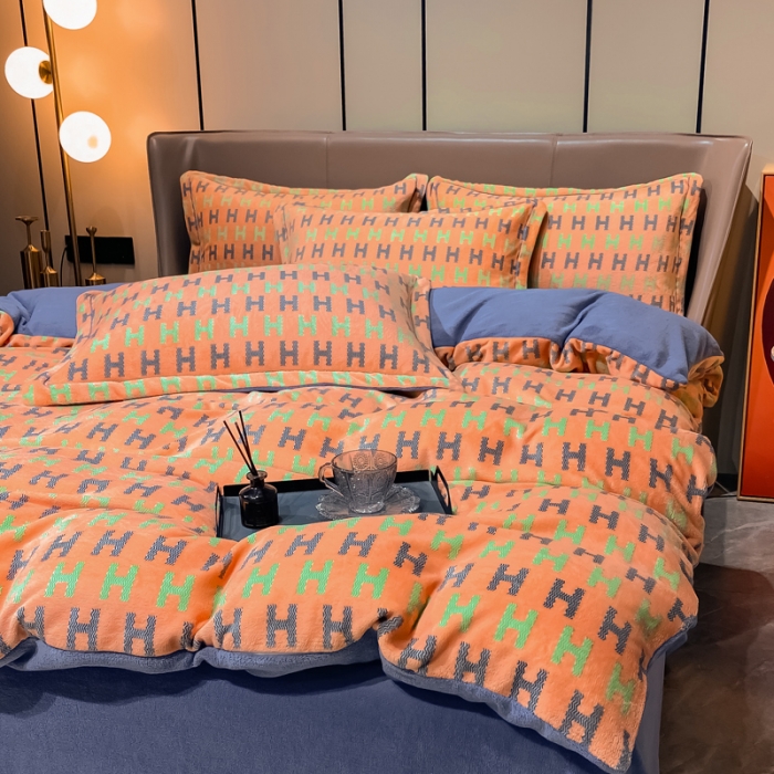 91家纺网 家纺一手货源 找家纺 米莱家纺 2021新款轻奢风加厚保暖牛奶绒四件套 凯伦  桔