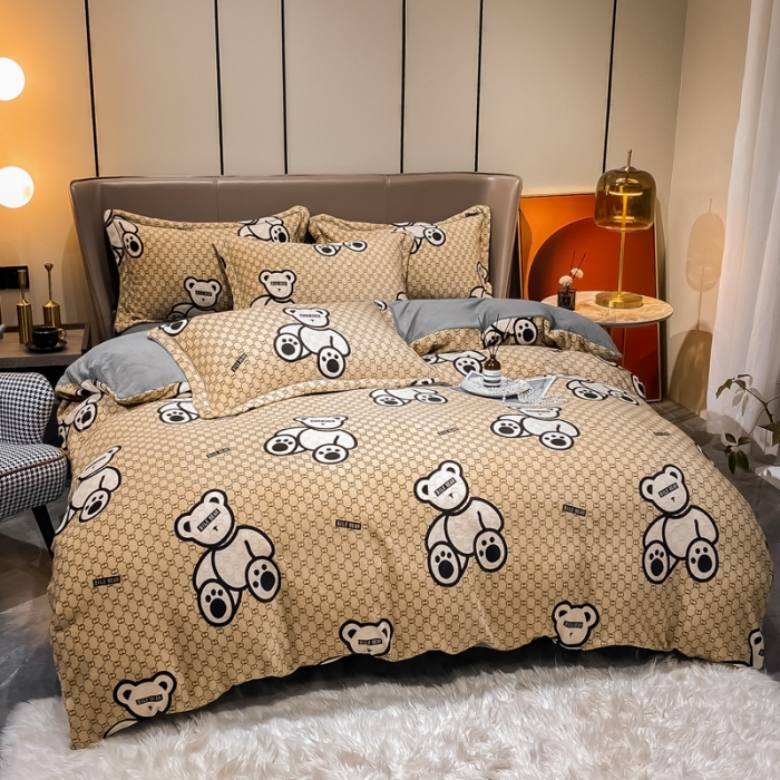 91家纺网 家纺一手货源 找家纺 米莱家纺 2021新款轻奢风加厚保暖牛奶绒四件套 乐迪熊