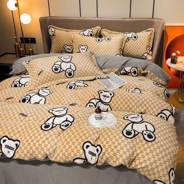 91家纺网 家纺一手货源 找家纺 米莱家纺 2021新款轻奢风加厚保暖牛奶绒四件套 乐迪熊