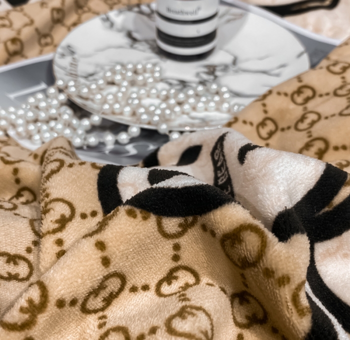 91家纺网 家纺一手货源 找家纺 米莱家纺 2021新款轻奢风加厚保暖牛奶绒四件套 乐迪熊