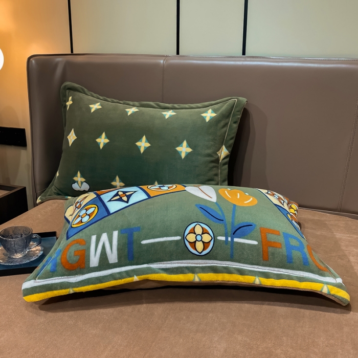 91家纺网 家纺一手货源 找家纺 米莱家纺 2021新款轻奢风加厚保暖牛奶绒四件套 梦伴