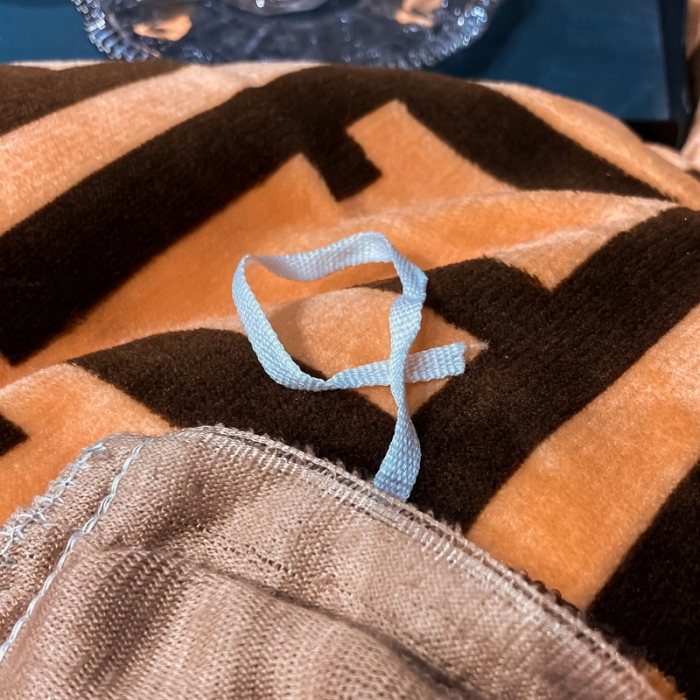 91家纺网 家纺一手货源 找家纺 米莱家纺 2021新款轻奢风加厚保暖牛奶绒四件套 女神密码