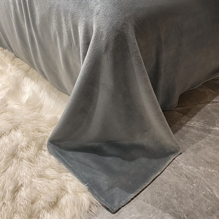 91家纺网 家纺一手货源 找家纺 米莱家纺 2021新款轻奢风加厚保暖牛奶绒四件套 千鸟条纹