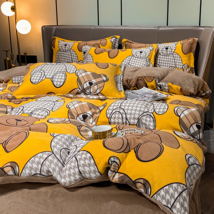 91家纺网 家纺一手货源 找家纺 米莱家纺 2021新款轻奢风加厚保暖牛奶绒四件套 绅士熊