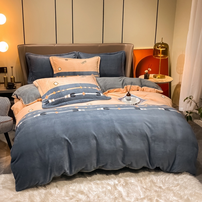 91家纺网 家纺一手货源 找家纺 米莱家纺 2021新款轻奢风加厚保暖牛奶绒四件套 四叶草