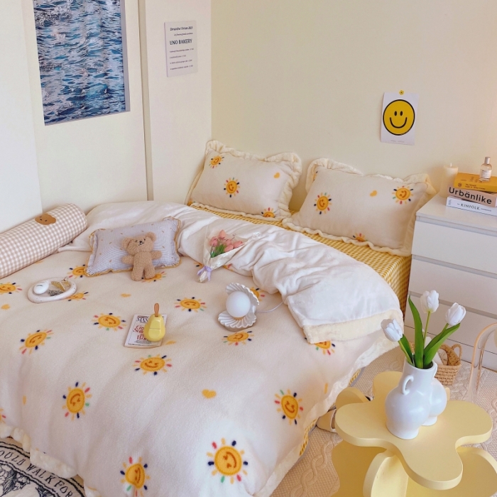 91家纺网 家纺一手货源 找家纺 顾里家纺 新款A版泰迪羊羔绒B版牛奶绒ins风韩国四件套 小太阳