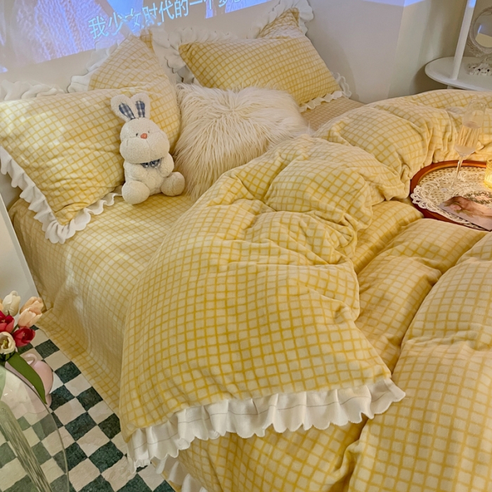 91家纺网 家纺一手货源 找家纺 千朵 2021新款韩版牛奶绒保暖四件套 格格黄