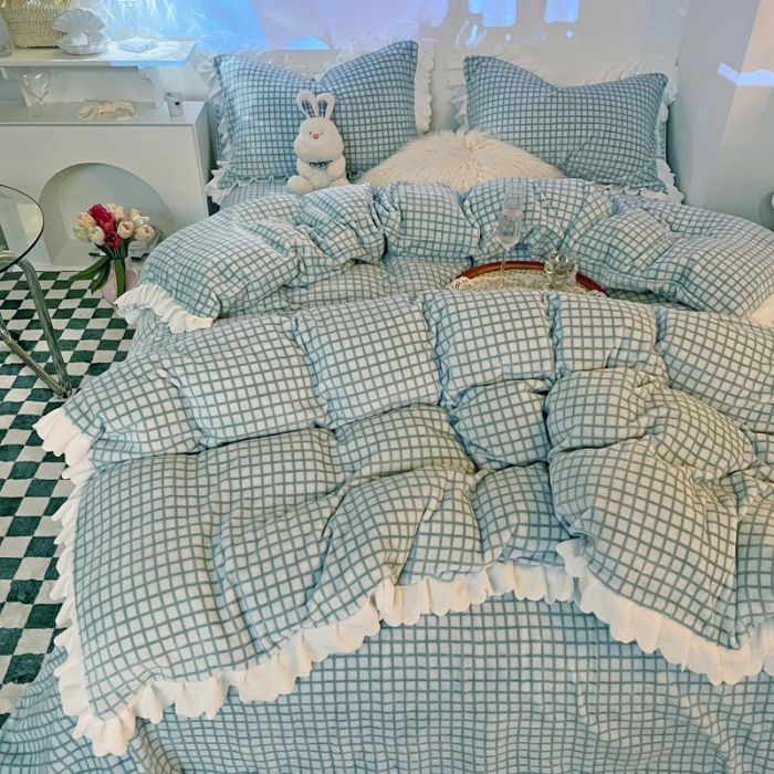 91家纺网 家纺一手货源 找家纺 千朵 2021新款韩版牛奶绒保暖四件套 格格绿