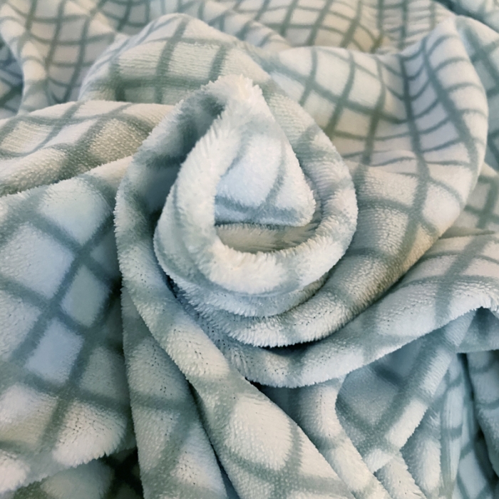 91家纺网 家纺一手货源 找家纺 千朵 2021新款韩版牛奶绒保暖四件套 格格绿