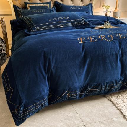 铠畅 2021新款巴黎世家宝宝绒刺绣四件套 黎世家藏蓝