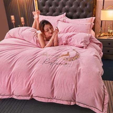 91家纺网 家纺一手货源 找家纺 铠畅 2021新款典雅宝宝绒刺绣四件套 典雅-粉色