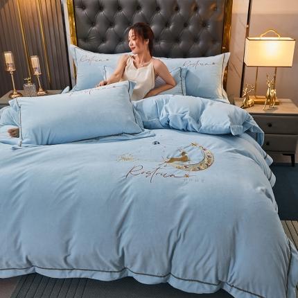 91家纺网 家纺一手货源 找家纺 铠畅 2021新款典雅宝宝绒刺绣四件套 典雅-浅蓝