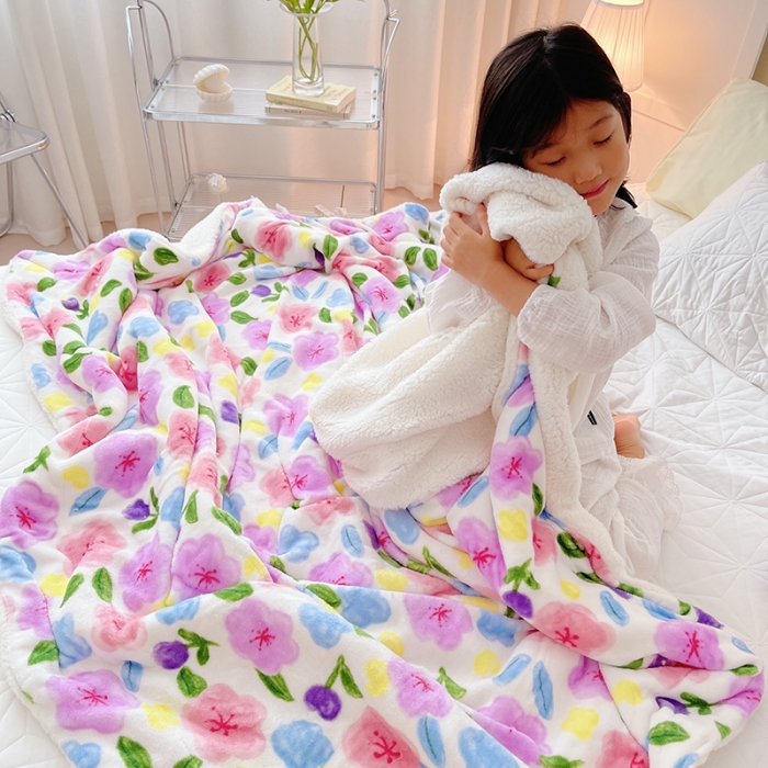 91家纺网 家纺一手货源 找家纺 顾里家纺 2021新款ins网红少女心暖肤羊羔绒毯 花花世界