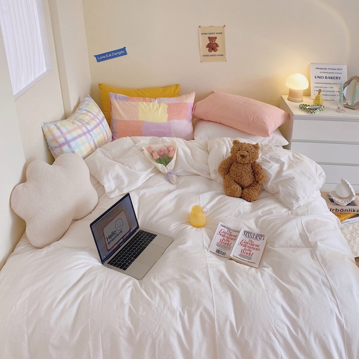 91家纺网 家纺一手货源 找家纺 顾里家纺2021新款40支高密度奶油撞色水洗棉四件套 奶昔白