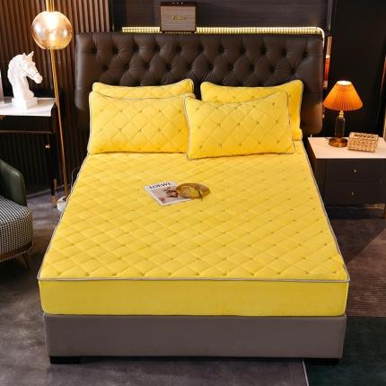 91家纺网 家纺一手货源 找家纺 （总）八十八家纺 2021新款牛奶绒刺绣小蜜蜂夹棉床笠