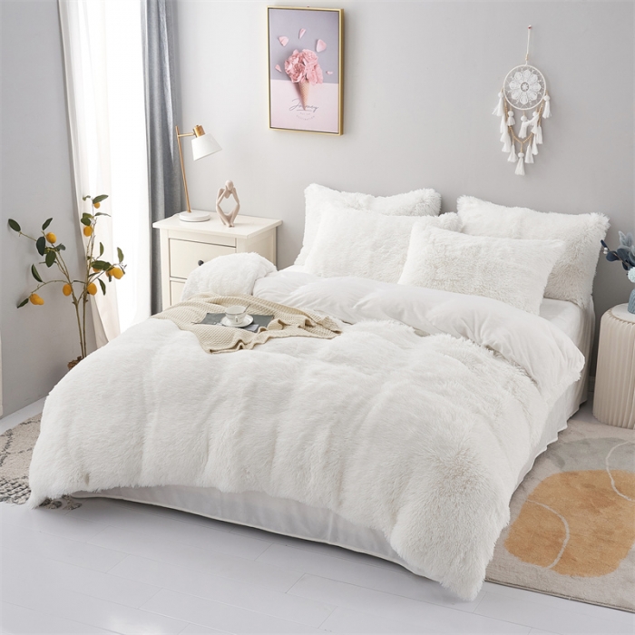 91家纺网 家纺一手货源 找家纺 品尚嘉家纺2025新款纯色水貂绒四件套长毛绒保暖套件 白色