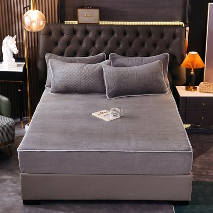 91家纺网 家纺一手货源 找家纺 （总）八十八家纺 2021新款牛奶绒米粒格夹棉床笠